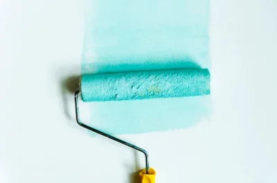 Peinture intérieure à la Cabanasse — murs, plafonds et boiseries